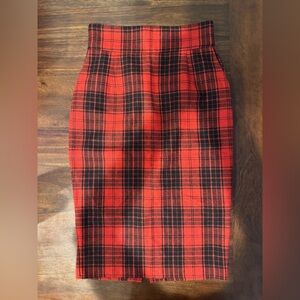 Moussy Women’s Black & Ref Plaid Wool Skirt Size 1